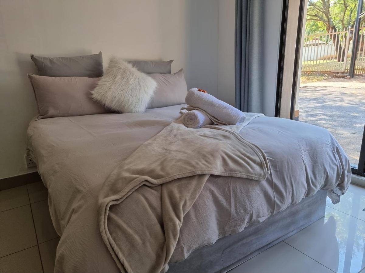 Atterbury Self Catering Studios Pretoria-Noord Exterior foto